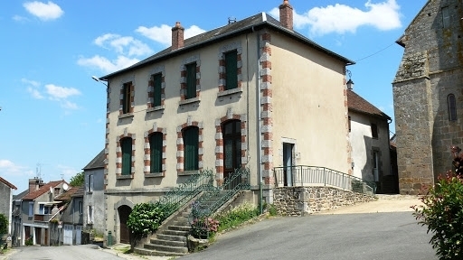 Place du 19 Mars 1962 – 3 appartements